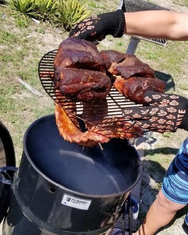 Pit Barrel Cooker what is the best smoker for beginners
